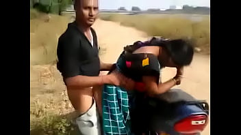 Desi Bhabhi Blowjob And Doggy On Bike