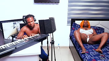 Ebony Babe Gets Railed In Music Studio