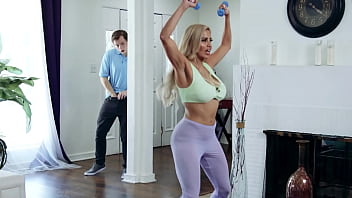 Sneaking On My Hot Latina Stepmom Working Out – Milfed