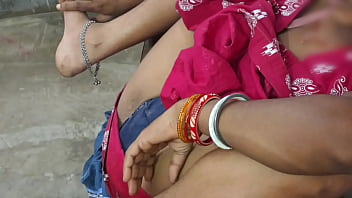 Indian Desi Bhabhi Hardcore With Virgin Boy (hindi Audio)
