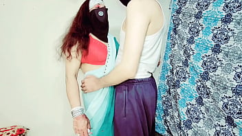 Muslim Wife Screams During Rough Anal Sex With Amrozia