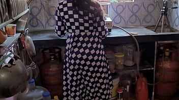 Desi Bhabhi Seduced By Devar In Kitchen