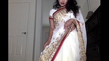 Desi Girl In Saree Reveals And Plays With Hairy Pussy