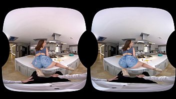 Naughty America Vr: Stepdaughter’s Friend Loves Anal