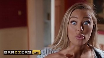 Kiki Minaj & Danny D – Nude To The Neighborhood – Brazzers