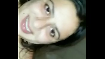 Punjabi Bhabhi Enjoys Giving Oral Pleasure
