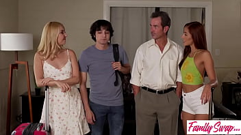 Naked Swap Mom S1:e10