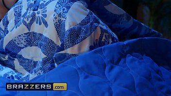 Eliza Ibarra & Seth In Feels Good To Be Bad – Brazzers