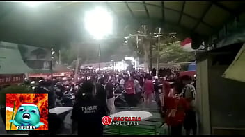 Villagers Witness Mysterious Supporters