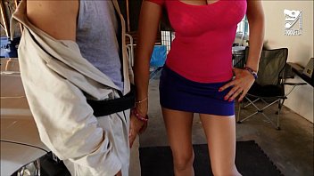 Mexican Exterminator Fucks Busty Milf Eva Karera