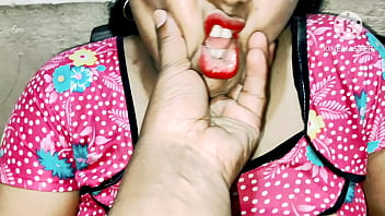 Indian Woman Has Affair With Neighbor’s Son