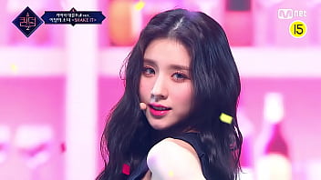 Loona Shake It On Queendom 2