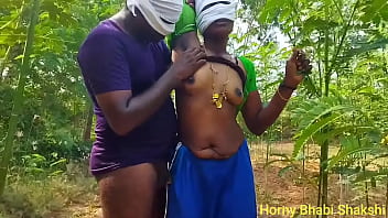 Teen Girl Meets Stranger For Romance And Sex